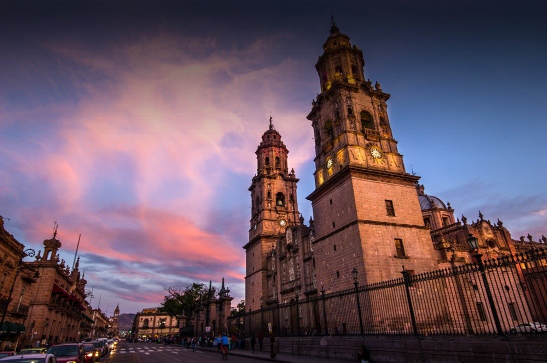 Publicidad exterior en Michoacán | Espectaculares Altamira360.mx